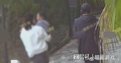 大鹏导演吃瓜视频在线观看,揭秘娱乐圈幕后趣闻