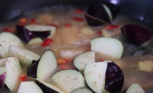 甜鲜瓜可以煮着吃吗视频,探索美味烹饪新方式