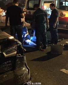 男子吃瓜飙车图片高清视频,惊险画面引网友热议