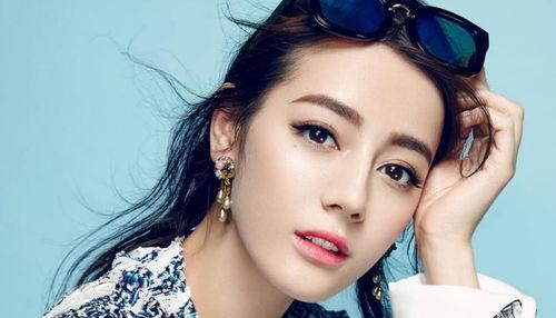 迪丽热巴理性吃瓜视频